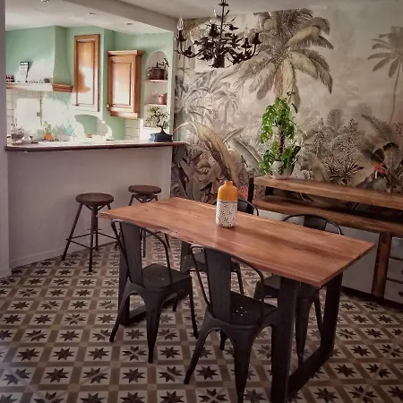 Maison d'hôtes La Dolce - Marco Polo Montpeyroux (Herault)